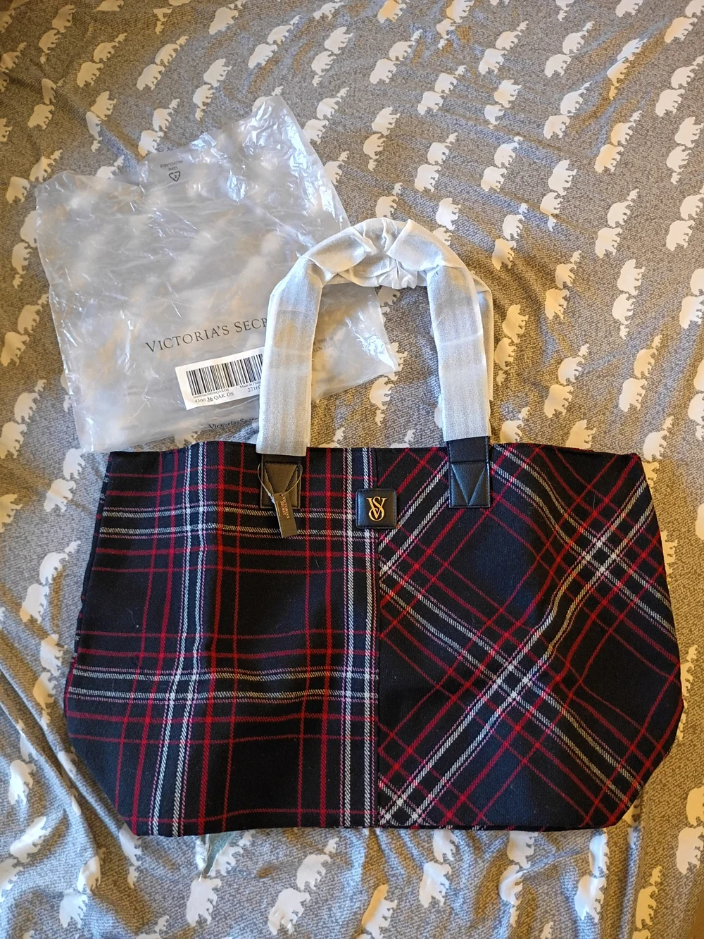 VICTORIA'S SECRET PLAID TOTE BAG